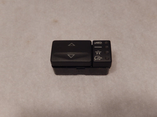 Range Rover P-38 EAS Suspension Ride Height Master Switch AMR 5823