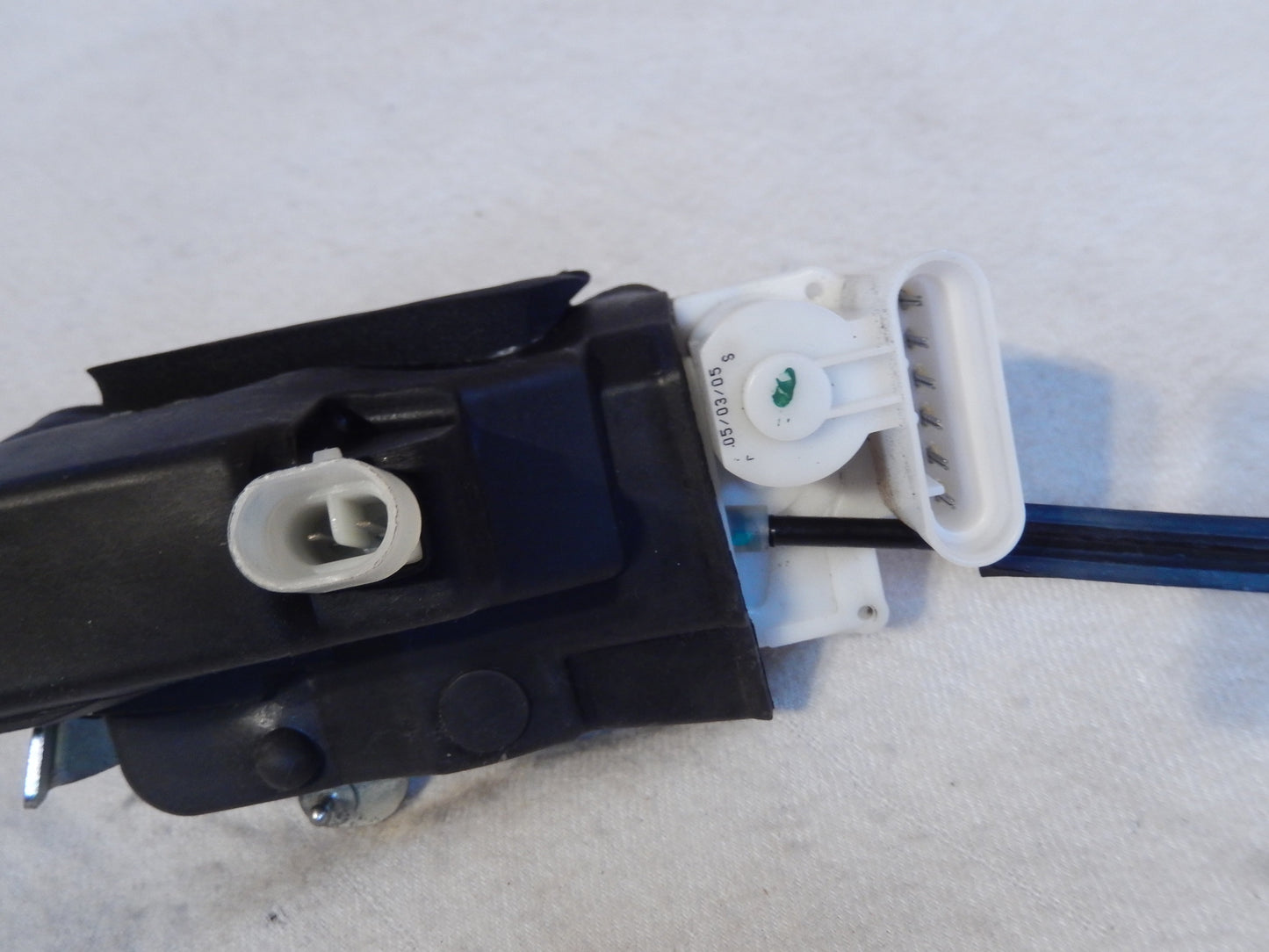 Maserati Quattroporte M-139  04 - 014 Rear Passengers Door Lock Assembly