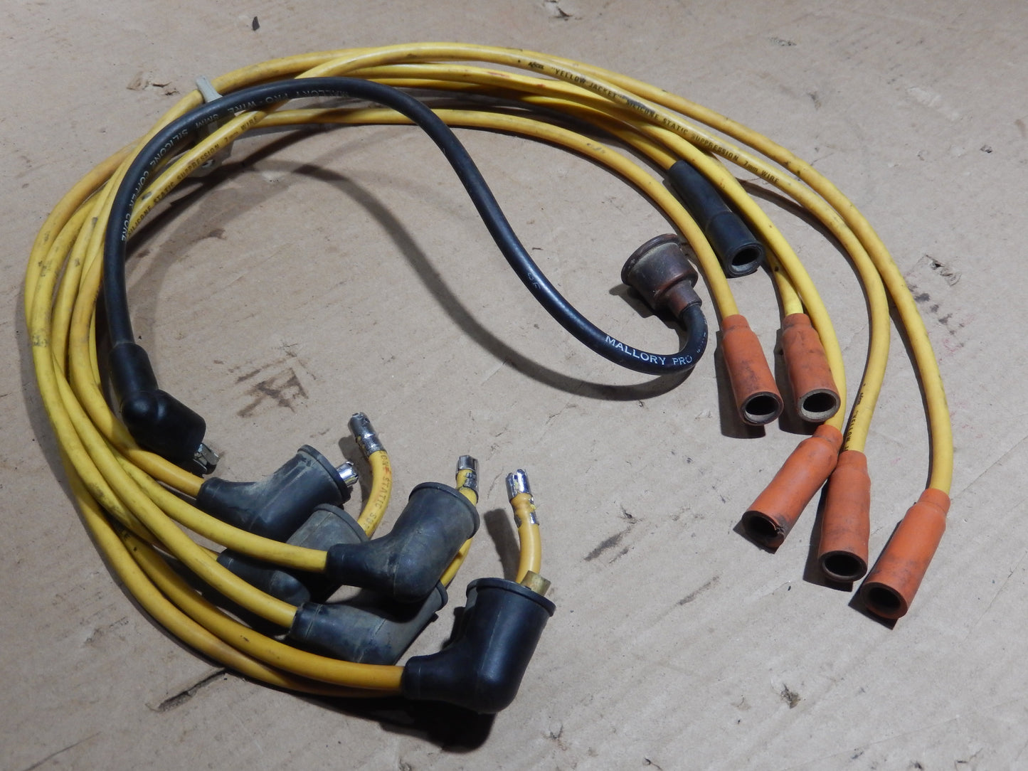Datsun 240Z Yellow Jacket Ignition Wires Set