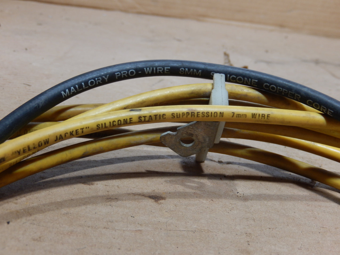 Datsun 240Z Yellow Jacket Ignition Wires Set