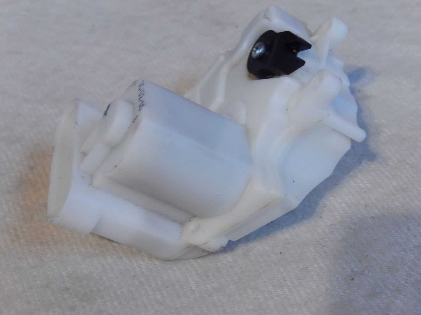 Maserati Quattroporte M-139  04 - 014 Front Passengers Door Lock Position Motor