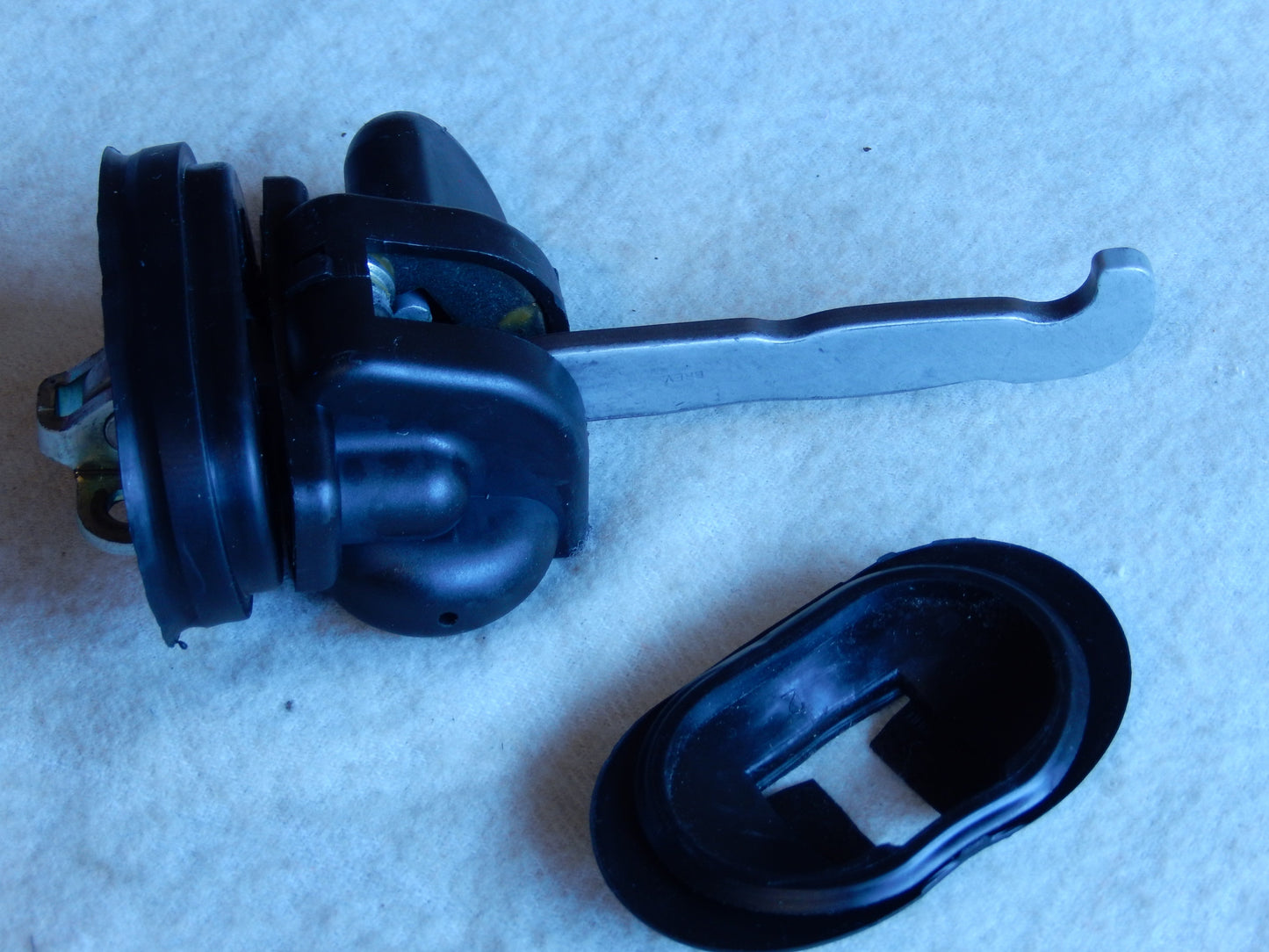 Maserati Quattroporte M-139  04 - 014 Front Passengers Side Door Shock Absorber