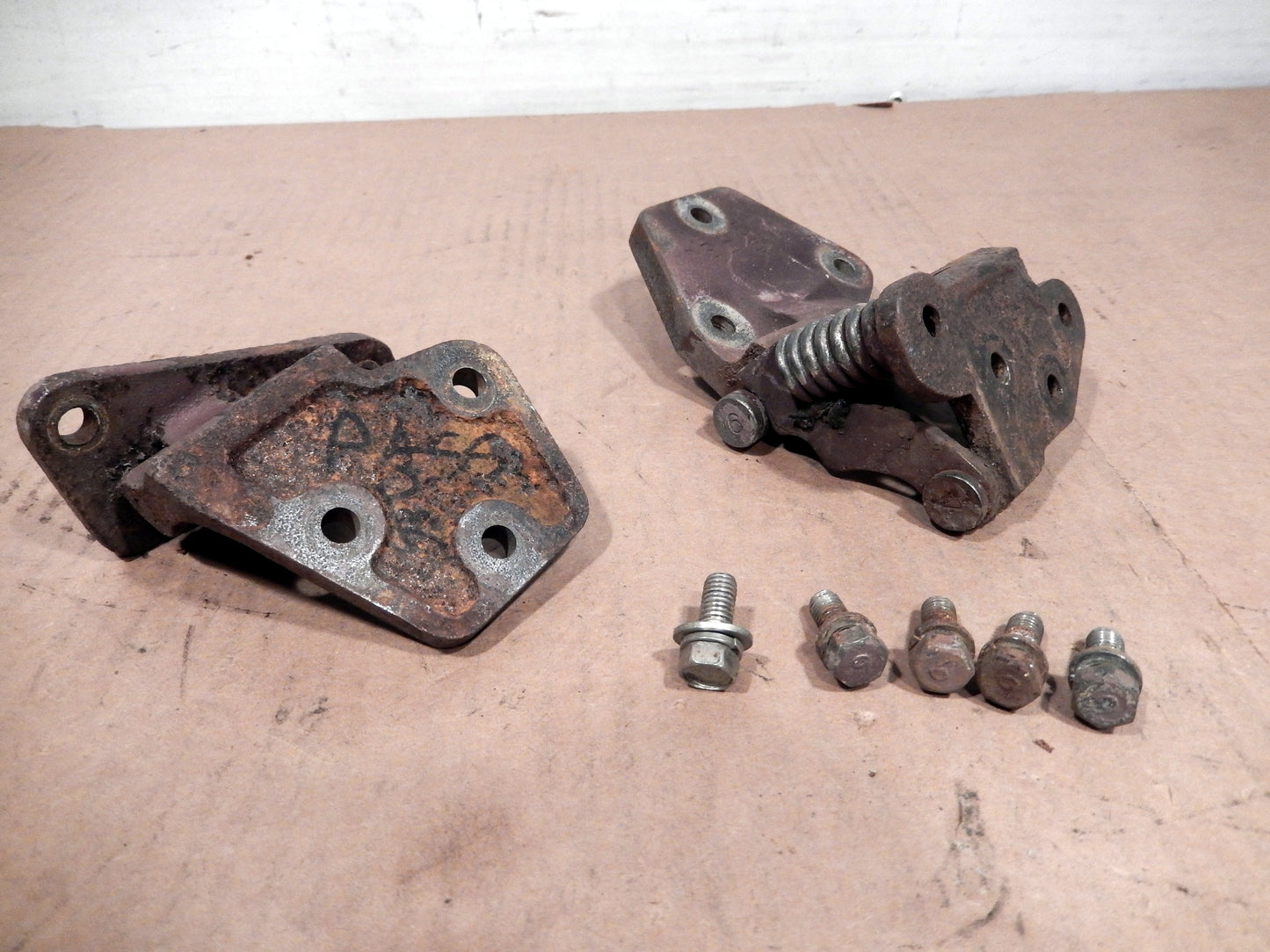 Datsun 280Z Passenger Door Hinges Pair