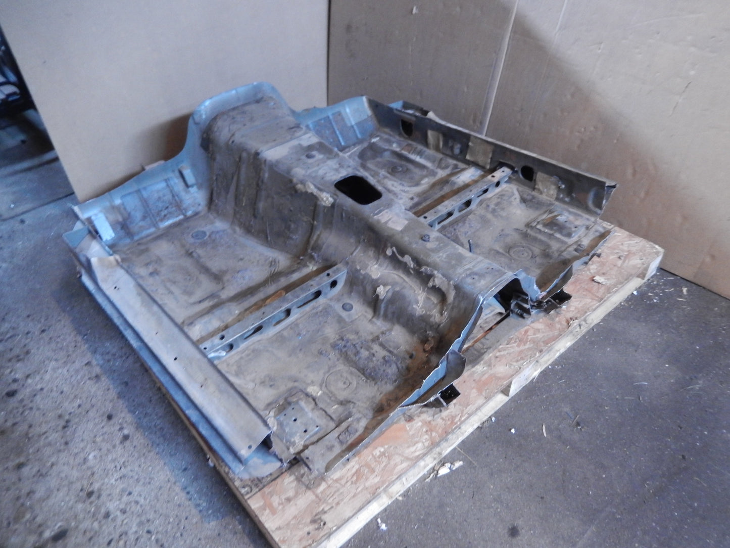 Datsun 280ZX Coupe Floor Tub and Frame Body Cut