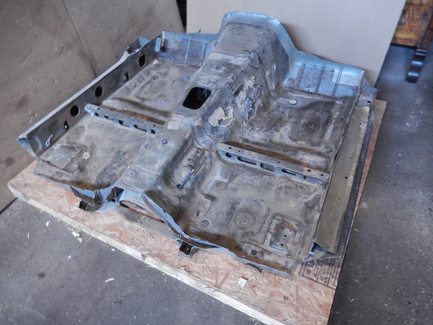 Datsun 280ZX Coupe Floor Tub and Frame Body Cut