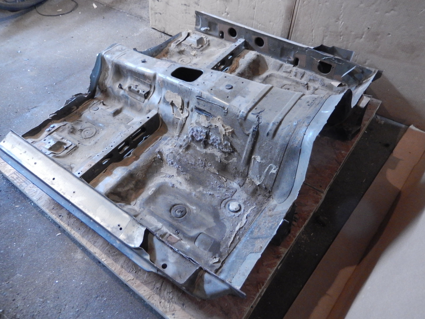 Datsun 280ZX Coupe Floor Tub and Frame Body Cut