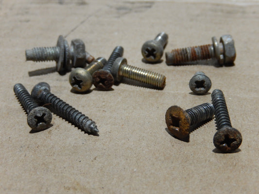 Datsun 240Z 280Z Center Console Fastener Set