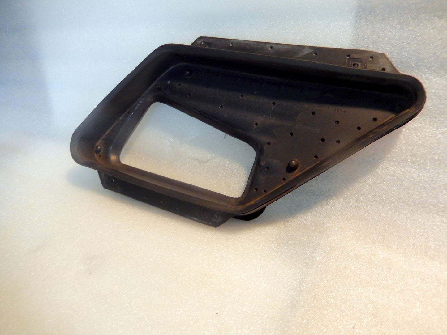 Datsun 280ZX Turbo Hood Vent Intake Seal