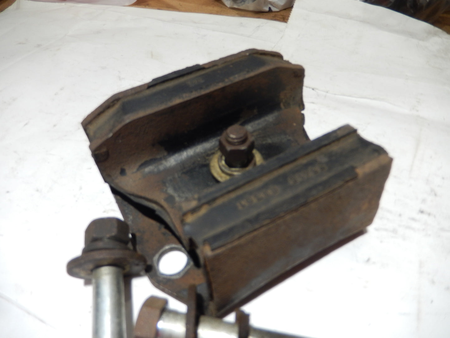 Datsun 240Z Rear Differential Mount Block Assembly