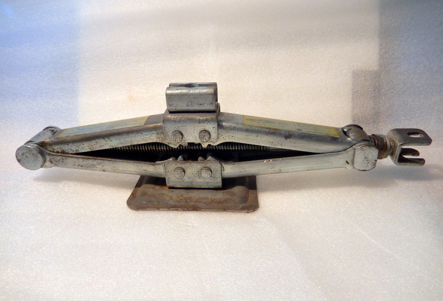 Datsun 280ZX OEM Jack