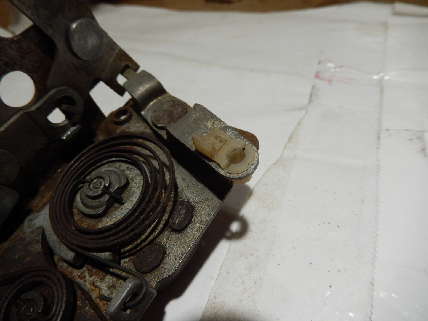 Datsun 240Z Passengers Door Lock Assembly