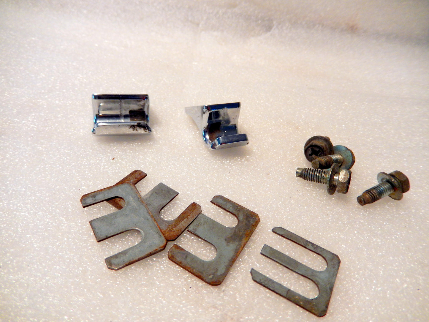 Datsun 280ZX Pass Side T-Roof Receiver Set