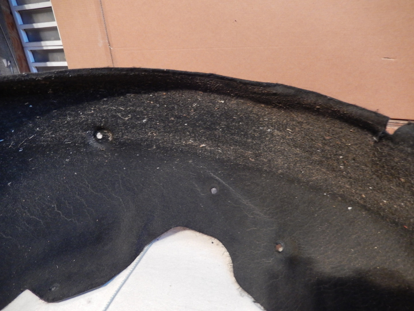 Maserati Quattroporte M-139 Front Passengers Side Wheel Well Liner