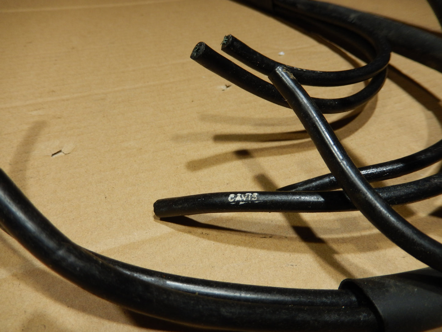 Maserati Ghibl - 1967 - 1973 Cavis Ignition Wire Set