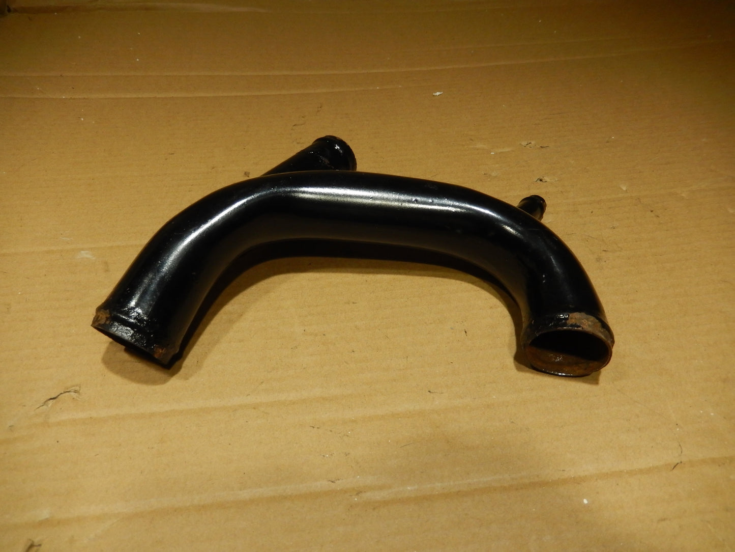 Maserati 1969 - 1973 Ghibli Front Engine Water Conveyor Pipe