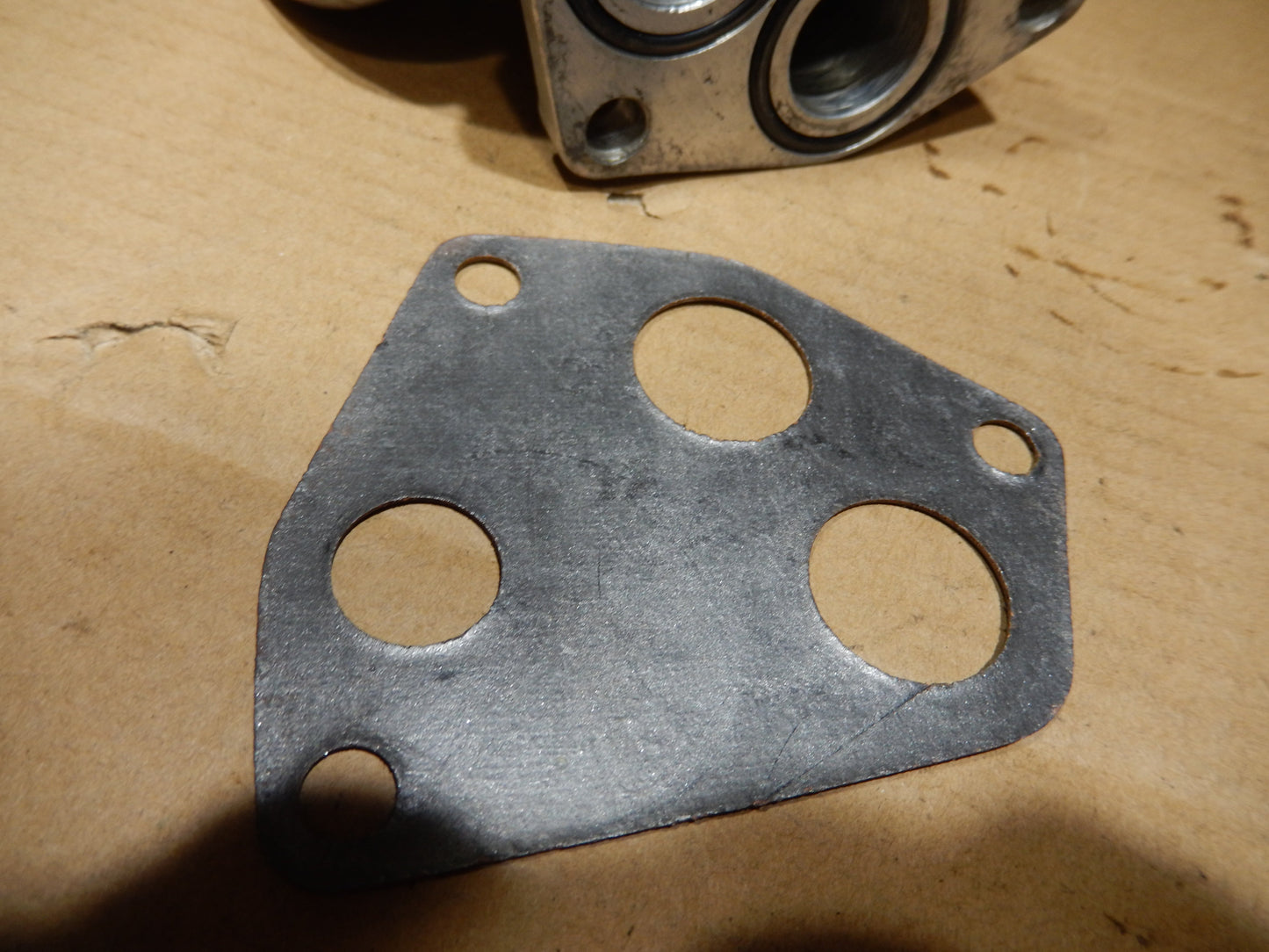 Maserati Ghibli Engine NOS Oil Filter Block