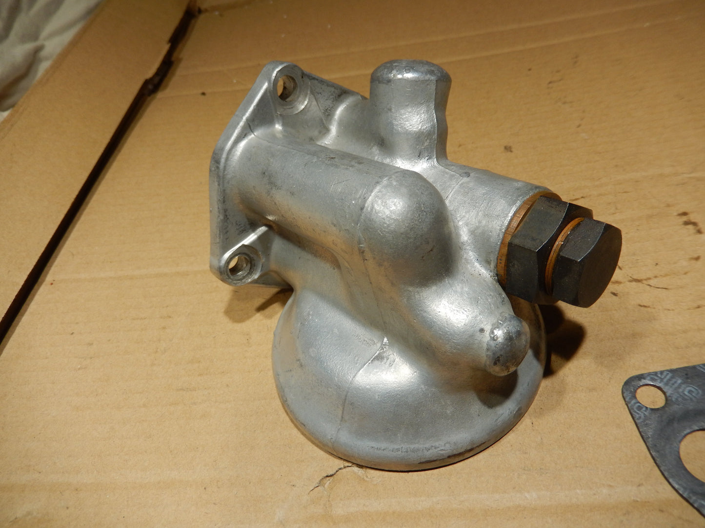 Maserati Ghibli Engine NOS Oil Filter Block
