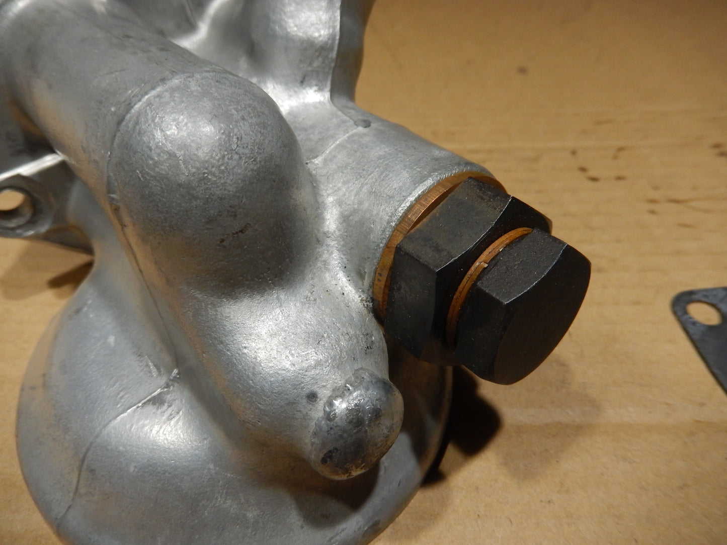 Maserati Ghibli Engine NOS Oil Filter Block