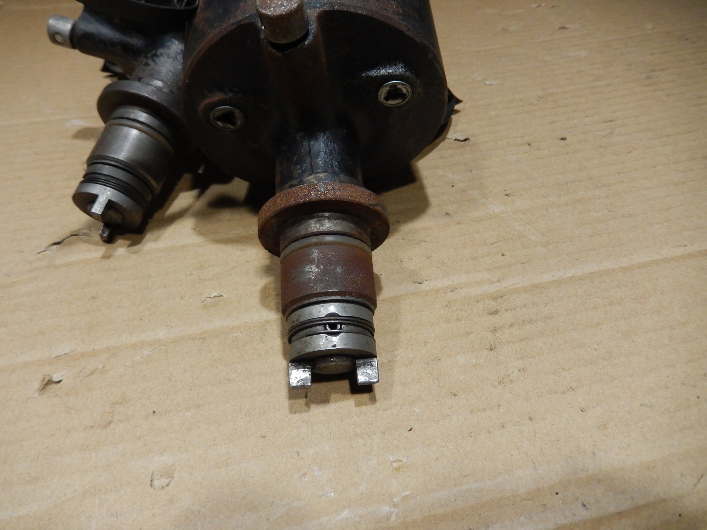 Maserati Ghibli Bosch Engine Distributor