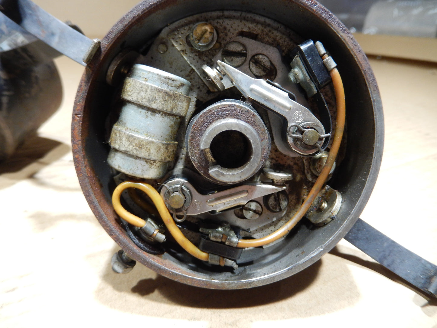 Maserati Ghibli Bosch Engine Distributor
