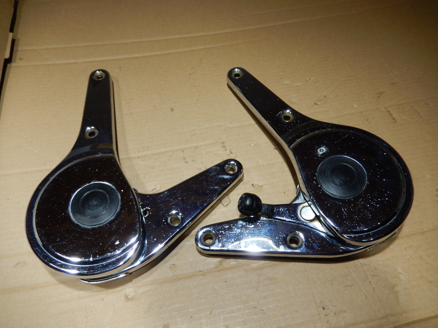Maserati 1969 - 1973 Ghibli Drivers Seat ( left ) Pair of Seat Adjusting Hinges