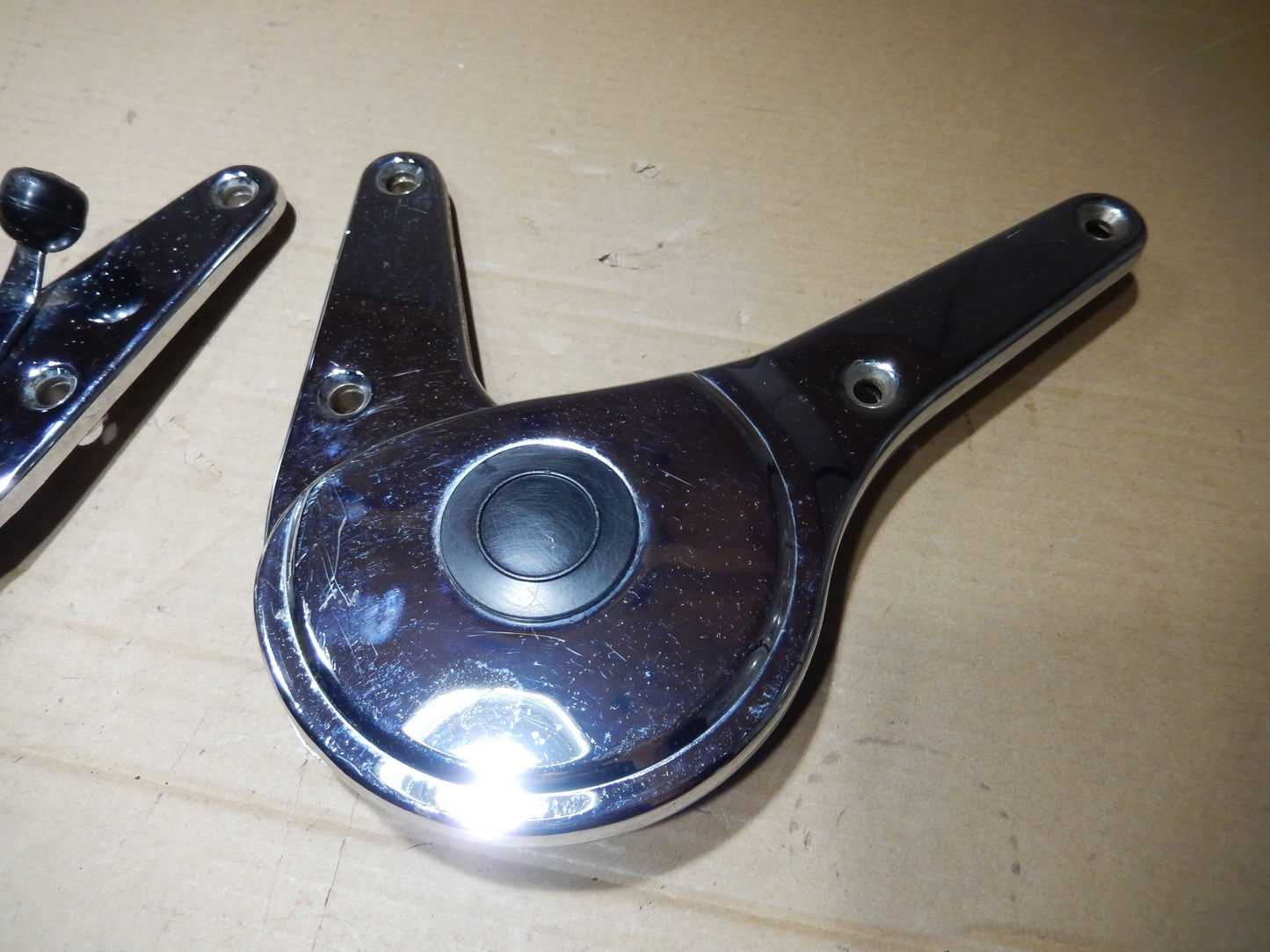 Maserati 1969 - 1973 Ghibli Passengers Seat ( Right ) Pair of Seat Adjusting Hinges