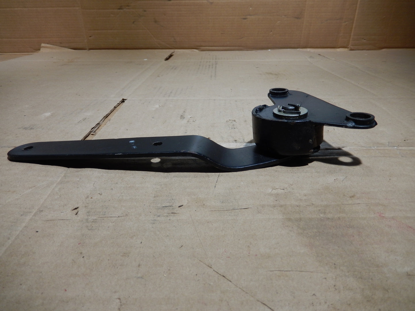 Datsun 280Z Inner Passengers Seat Hinge
