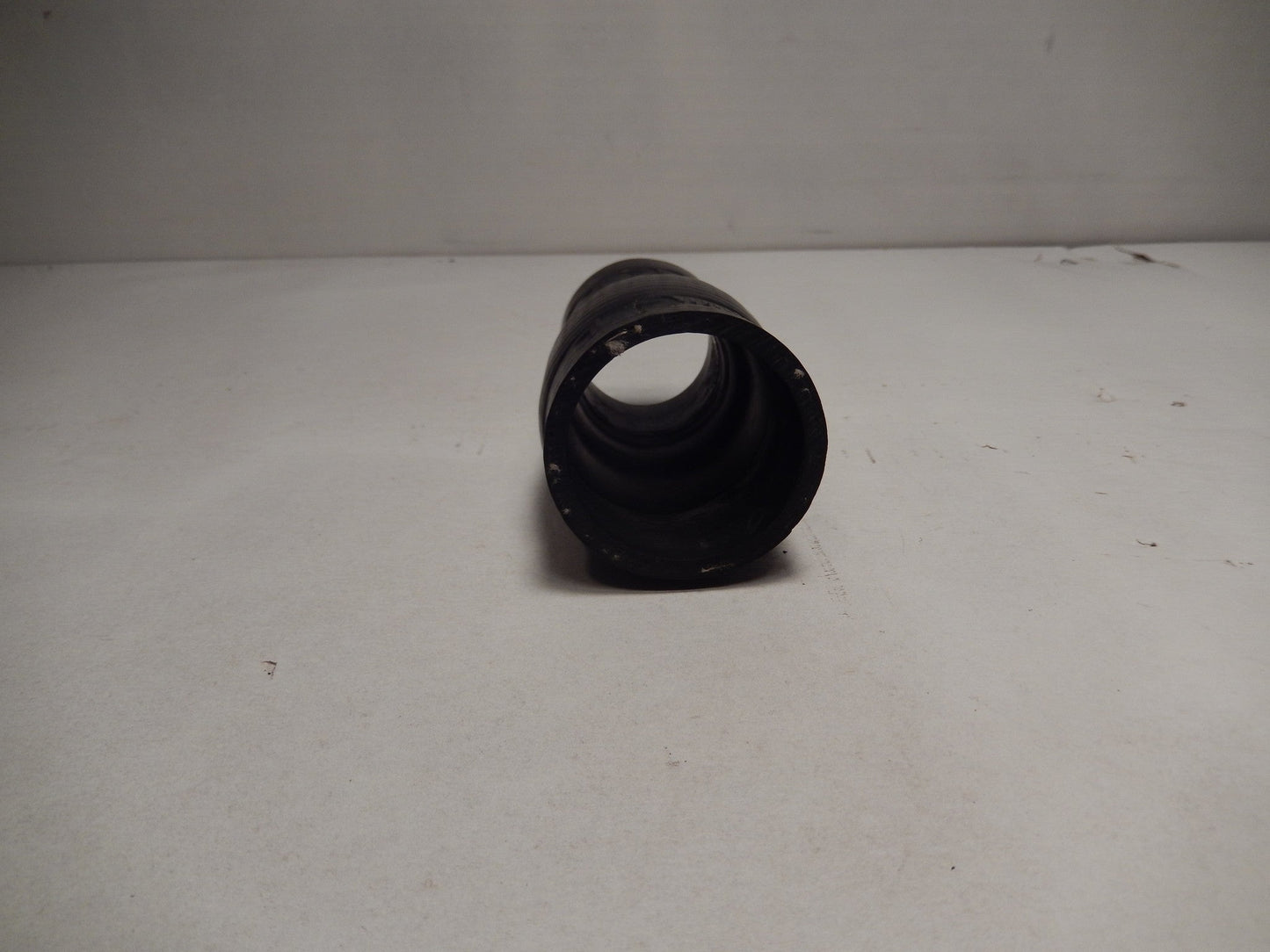 Maserati OEM 4.7 , 4.9 Engine Step Down Hose