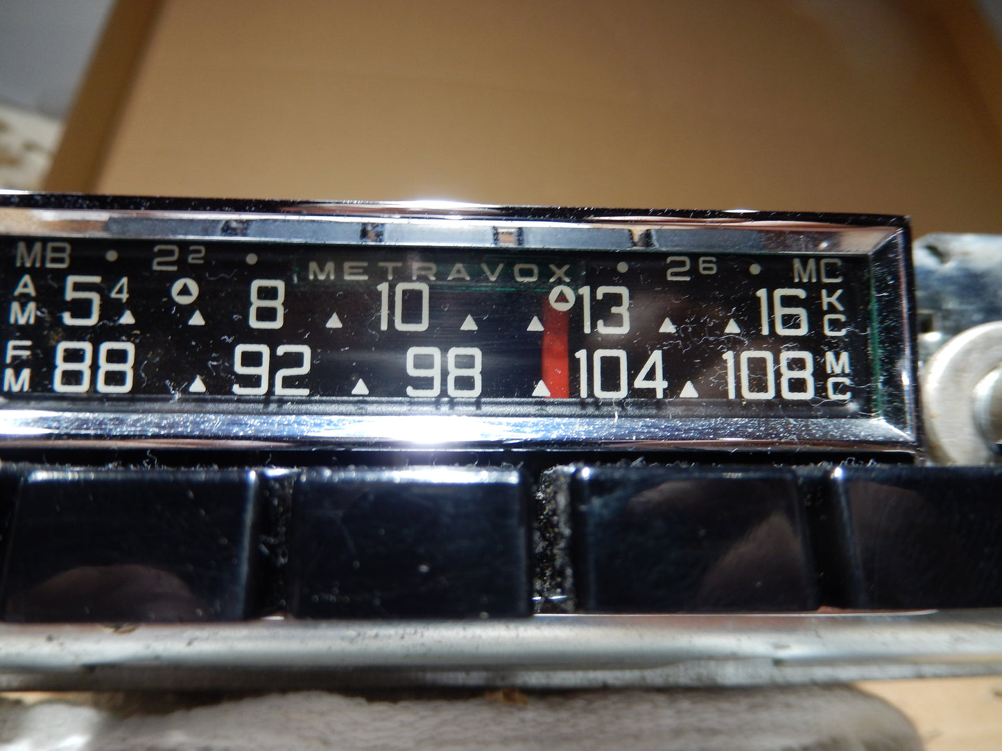 Maserati " Metravox " Sutton AM / FM Radio