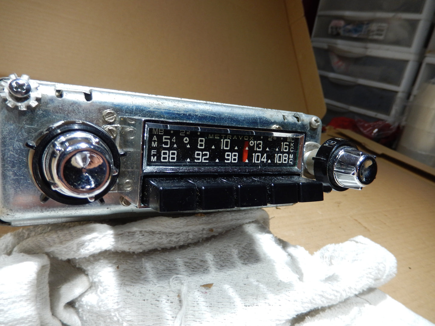 Maserati " Metravox " Sutton AM / FM Radio