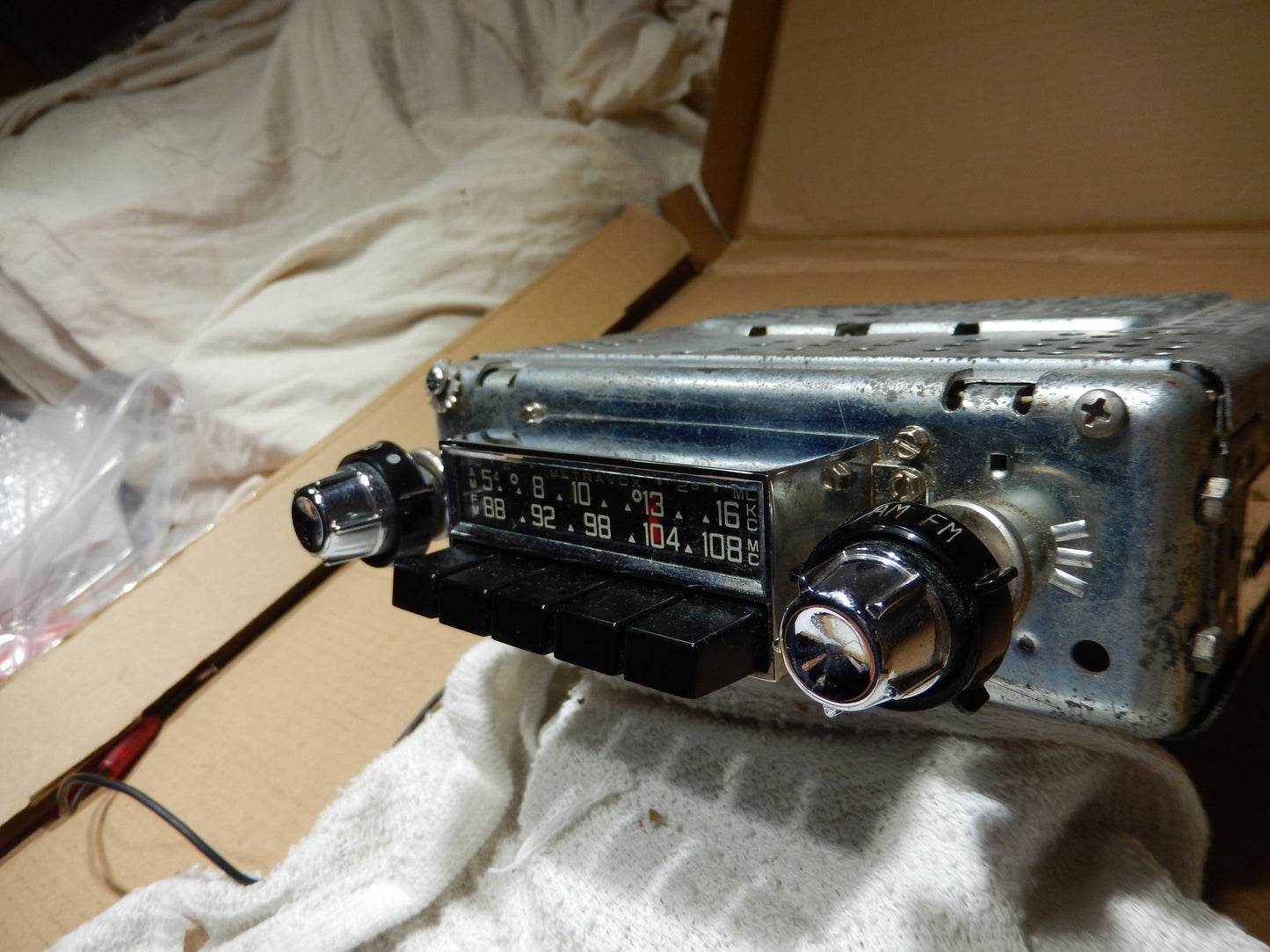 Maserati " Metravox " Sutton AM / FM Radio
