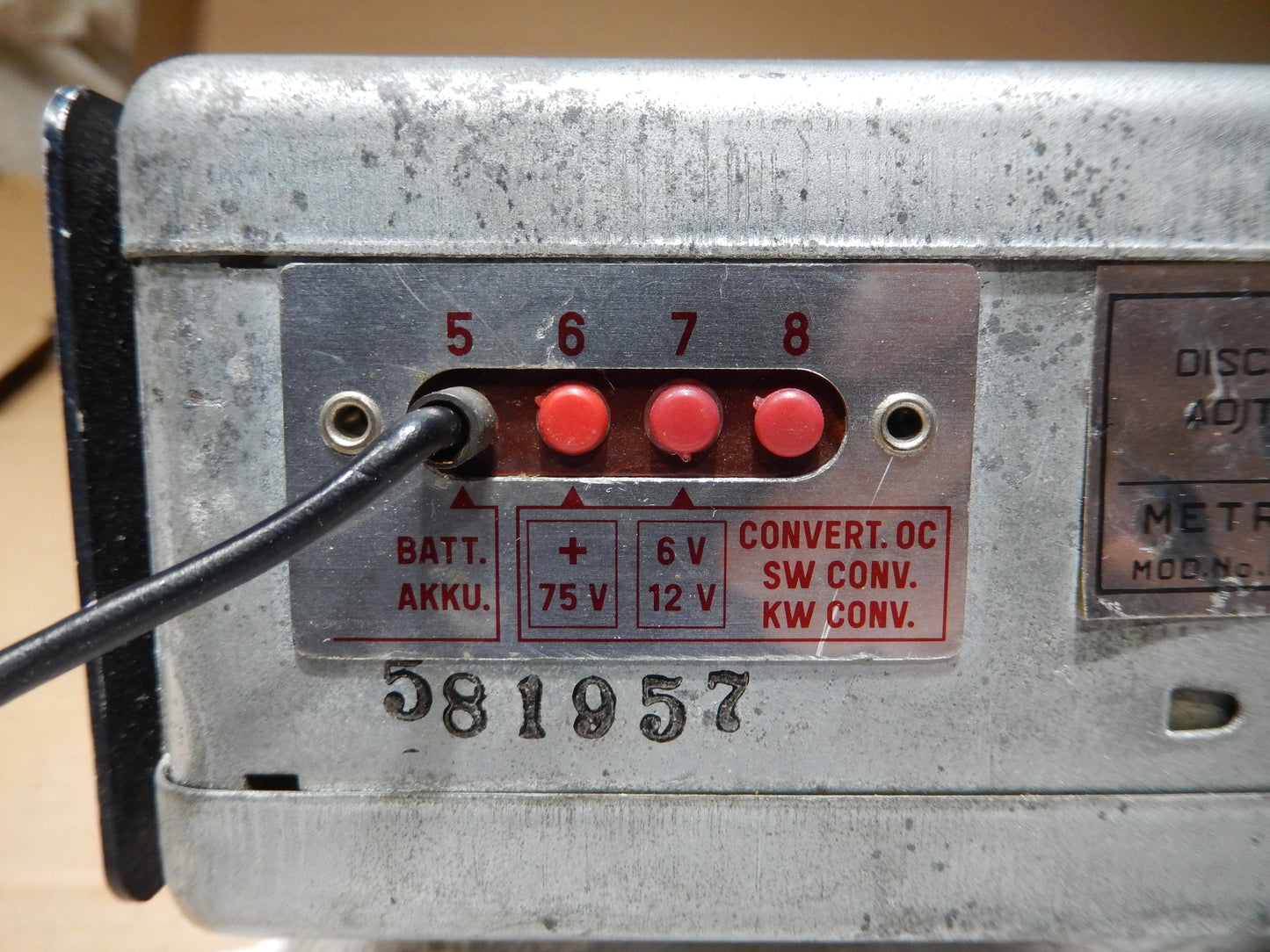 Maserati " Metravox " Sutton AM / FM Radio