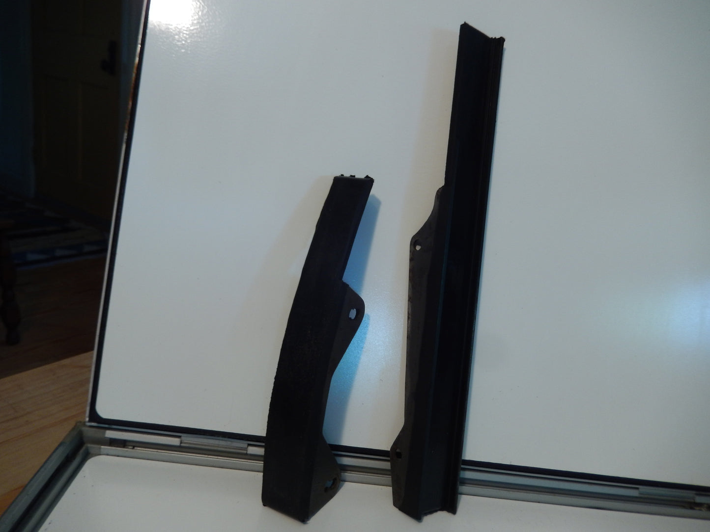 Datsun 240Z OEM NOS Timing Chain Guides