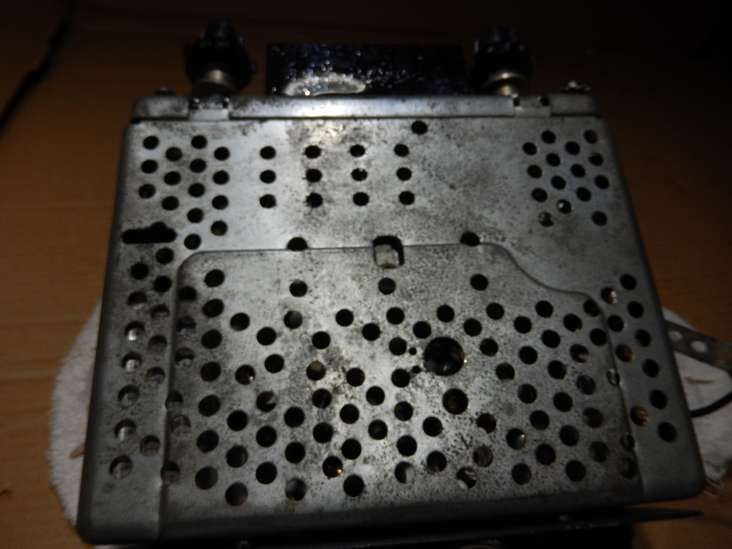 Maserati " Metravox " Sutton AM / FM Radio