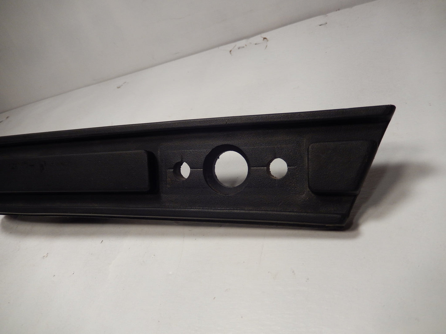 Maserati Biturbo Left Side Front Bumper Insert