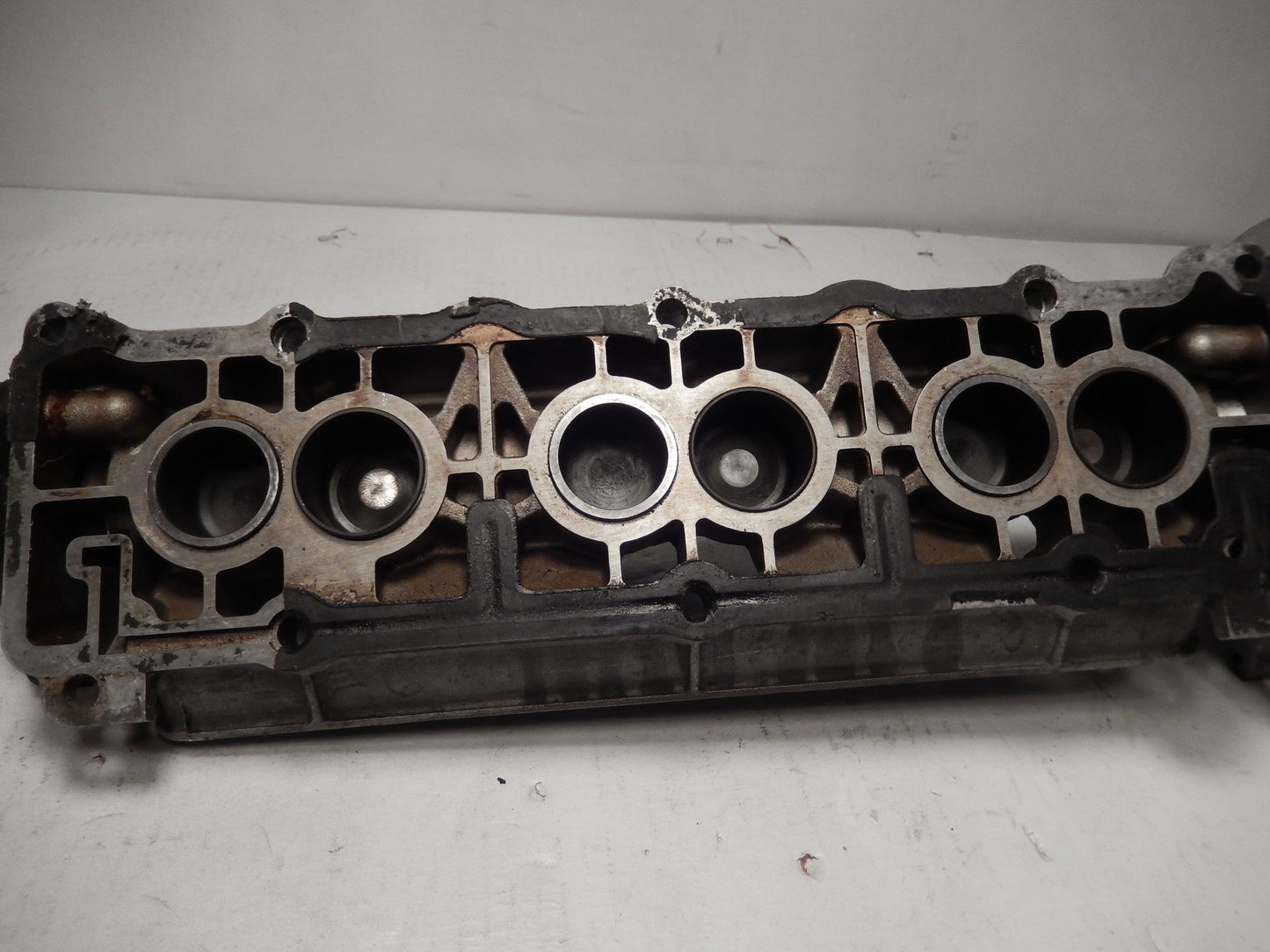 Maserati Biturbo 2.5 Engine Passenger Side Cam Box Assembly