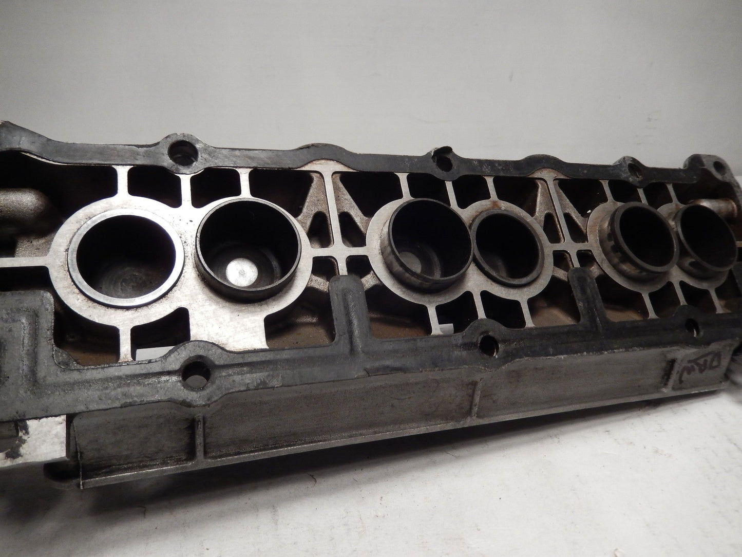 Maserati Biturbo 2.5 Engine Drivers Side Cam Box Assembly