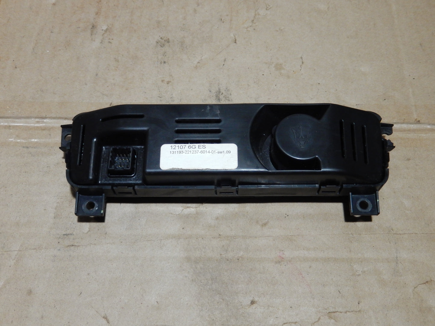 Maserati Quattroporte Center Console Face Control Panel