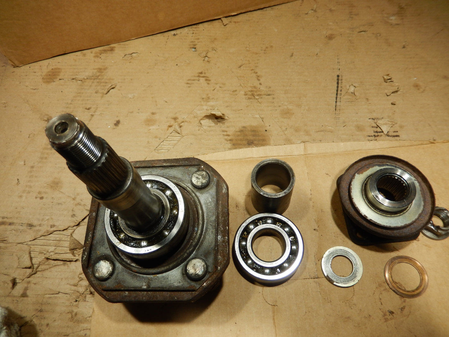 Datsun 280ZX Rear Hub Spindle Shaft Assembly