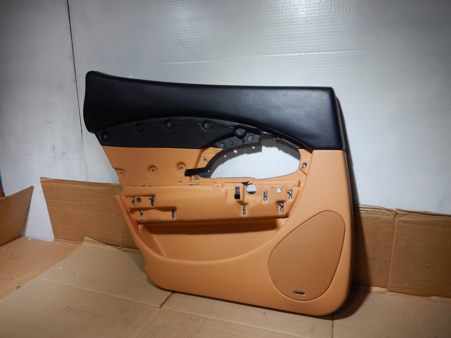 Maserati Quattroporte M-139 OEM Black /  Tan Rear Drivers Interior Door Panel