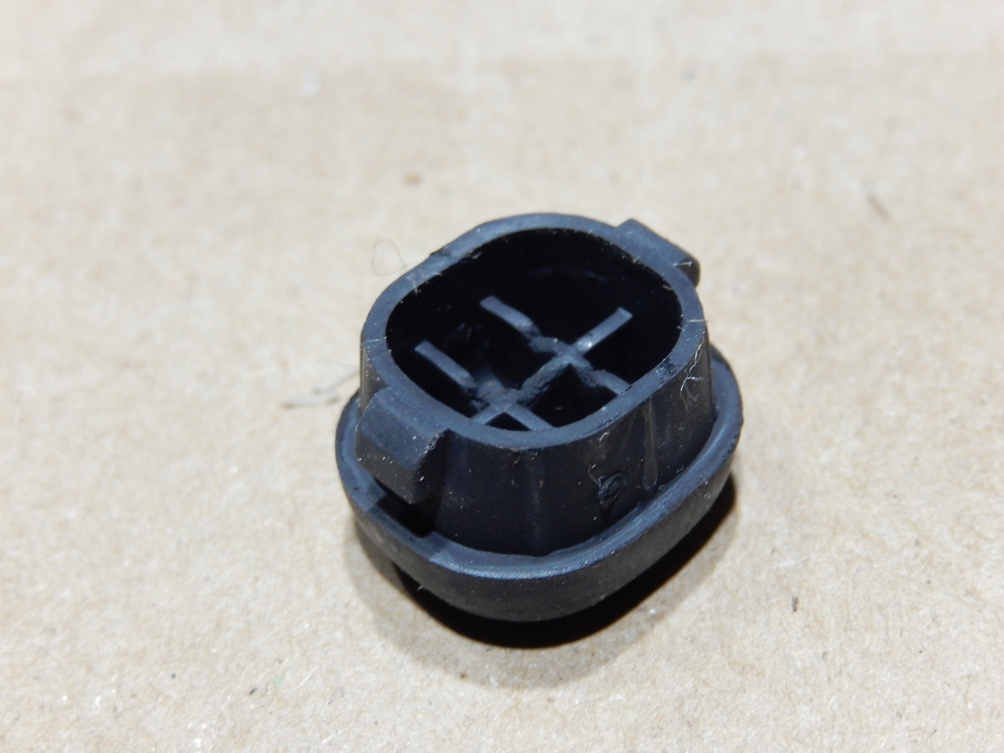 Maserati Quattroporte Door Panel Bolt Plug