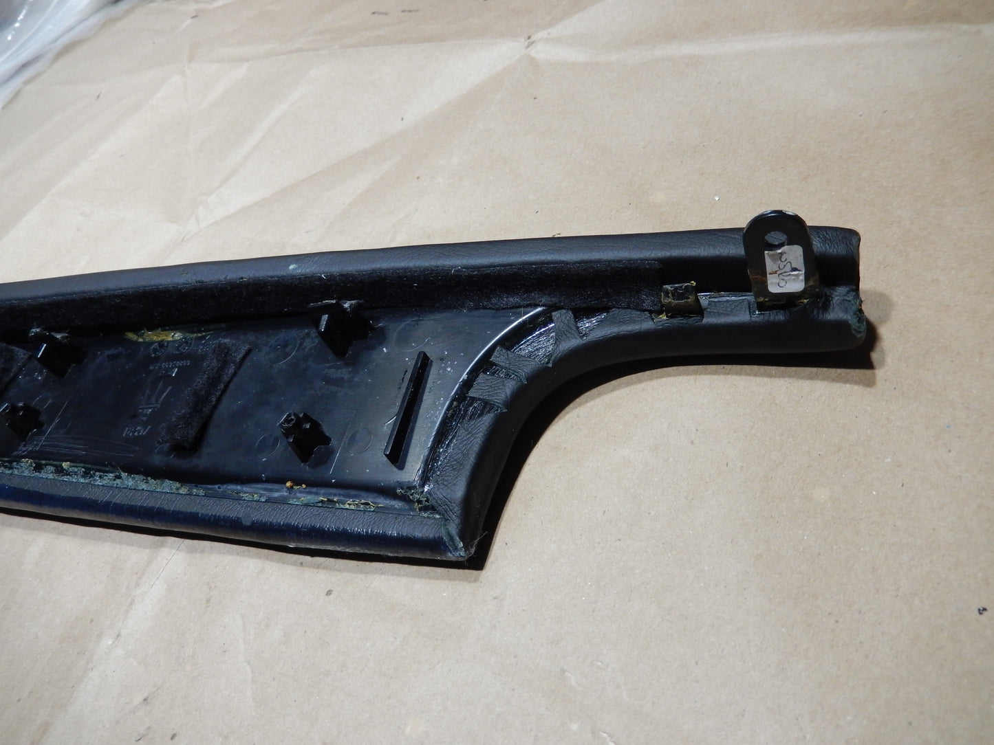 Maserati Quattroporte M-139 Black Rear Driver Armrest