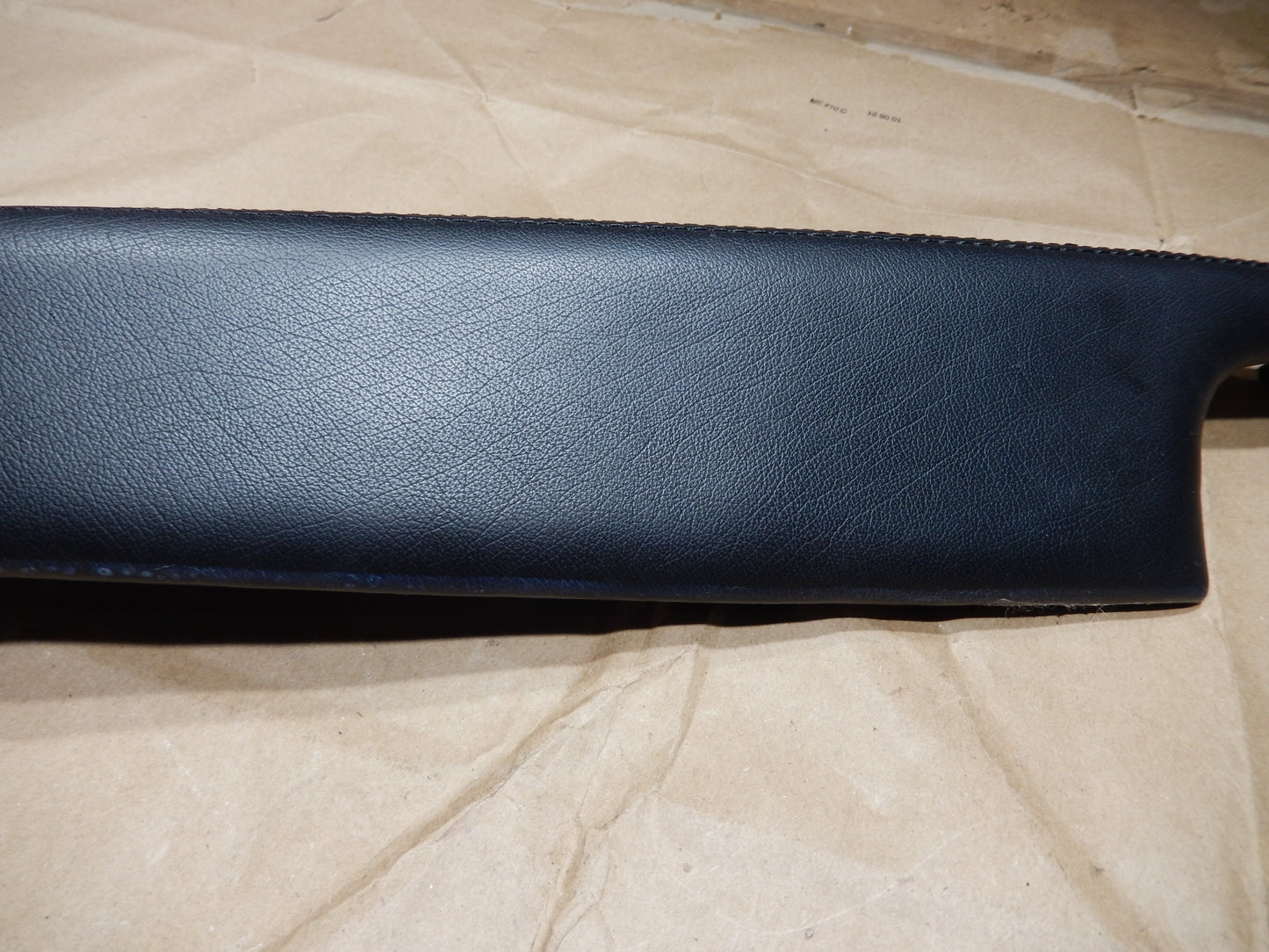 Maserati Quattroporte M-139 Black Rear Passengers Armrest