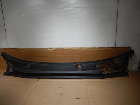 Maserati Quattroporte OEM Rear Engine Bay Wipers and Drain Pan