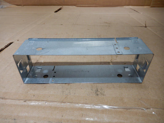 Maserati M139 CD Player Mounting Clip Box