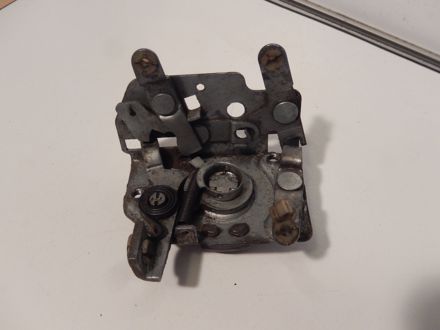 Datsun 240Z Passengers Door Lock Assembly