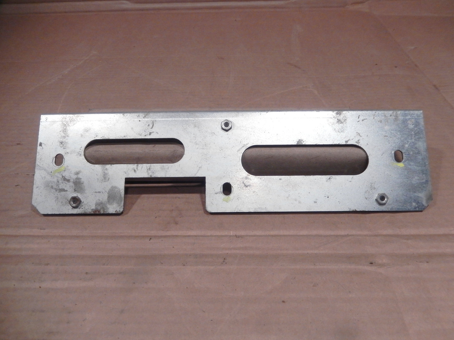 Maserati Quattroporte Front Passenger's Lower Under Dashboard Bracket