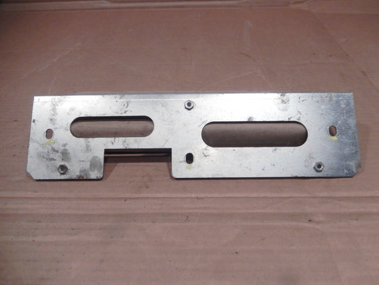 Maserati Quattroporte Front Passenger's Lower Under Dashboard Bracket