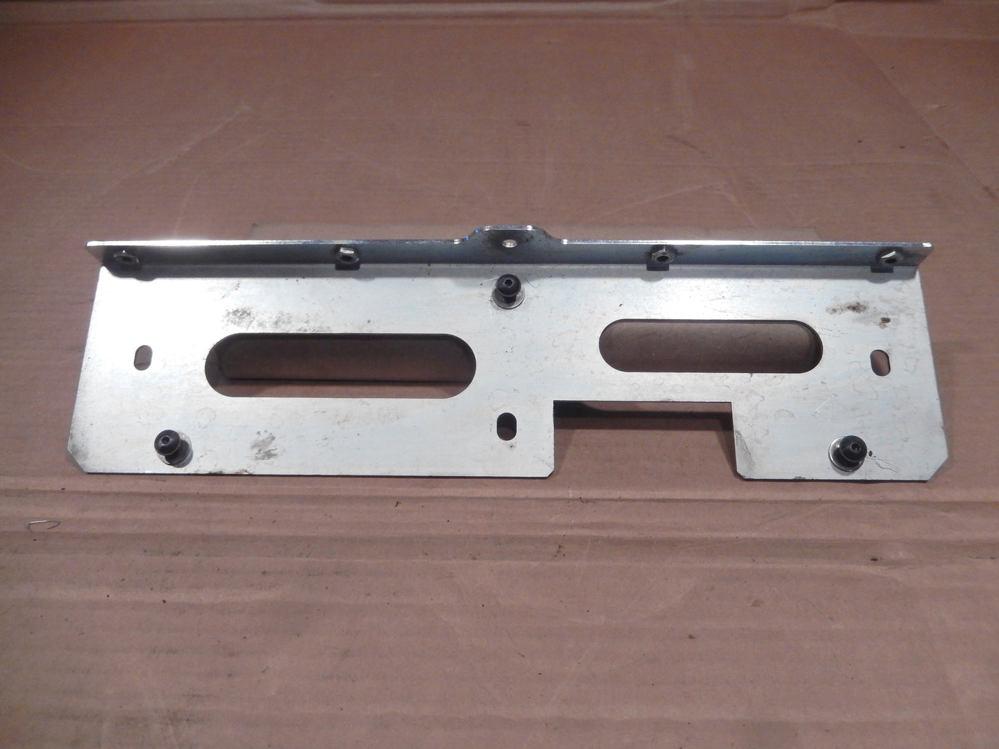 Maserati Quattroporte Front Passenger's Lower Under Dashboard Bracket