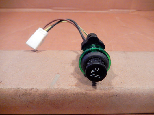 Maserati Quattroporte Complete Center Console Lighter Assembly